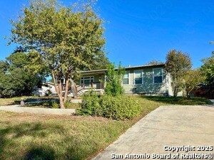 Foto del edificio - 1041 Ivy Ln