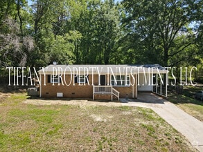 Building Photo - 505 Fleetwood Cir