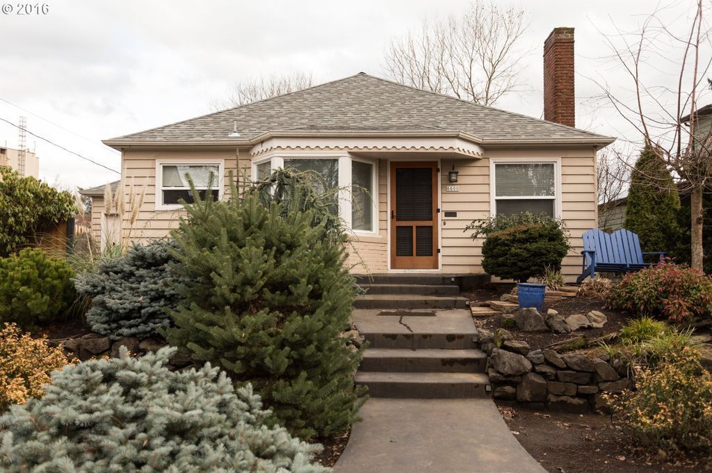 Primary Photo - Coming Soon Sellwood-Moreland Two story, 3...