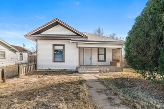 Building Photo - 809 S Virginia St