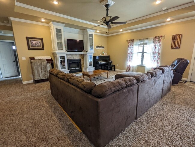 Building Photo - 4320 Springwood Dr