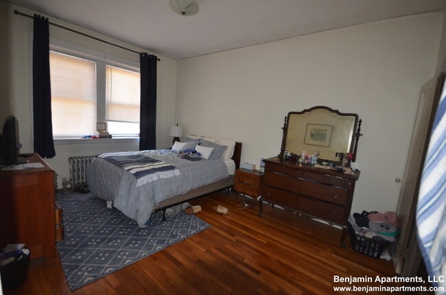 Foto del edificio - 2045 Commonwealth Ave