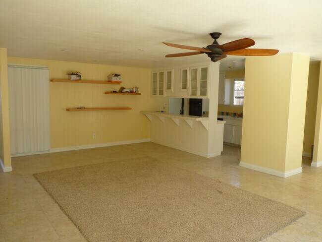 Building Photo - 5937 Dirac St