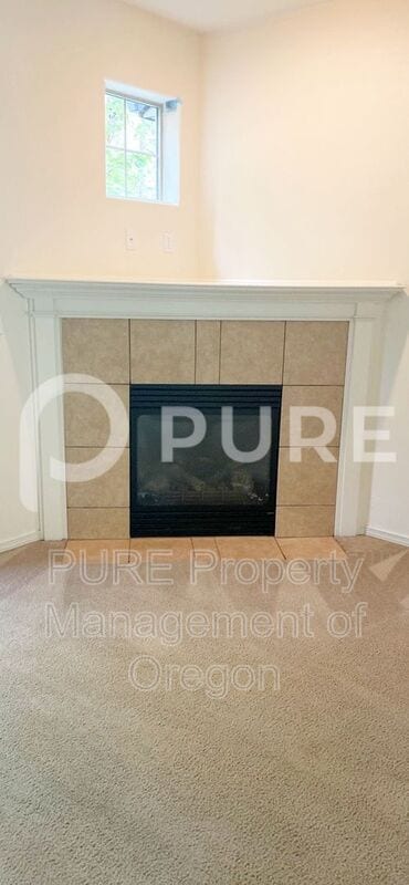 Building Photo - 1572 SW 175th Ave