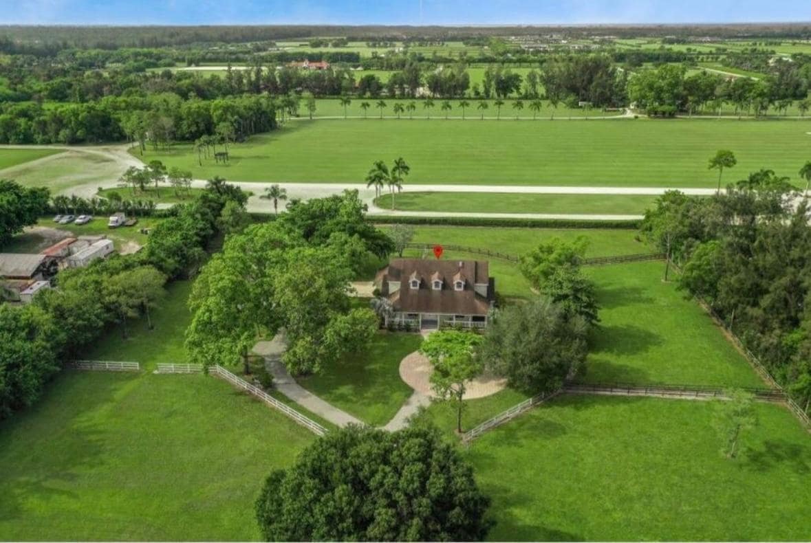 Primary Photo - 12284 Indian Mound Rd