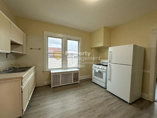 Foto del edificio - 1500 W Fred St