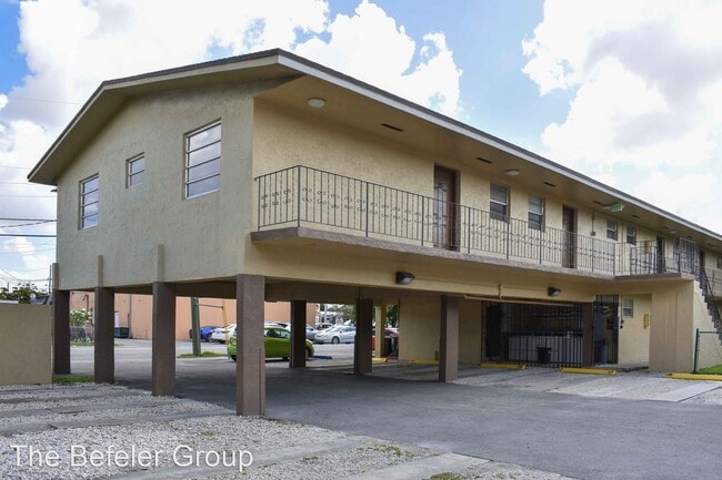 Building Photo - 1 br, 1 bath Apartment - 3940 Palm Avenue ...