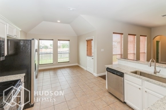 Foto del edificio - NOW AVAILABLE! - 2033 Chisolm Trl, Forney,...