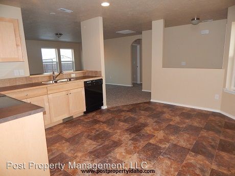 Foto del edificio - 3117 Shady Glenn St