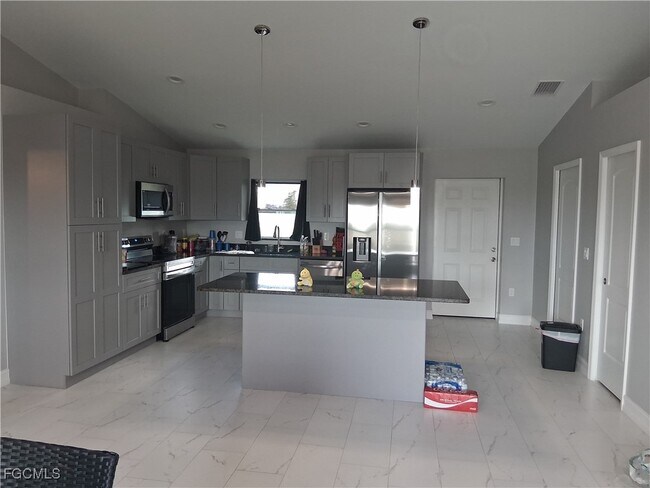Foto del edificio - 9035 W Crow Cir