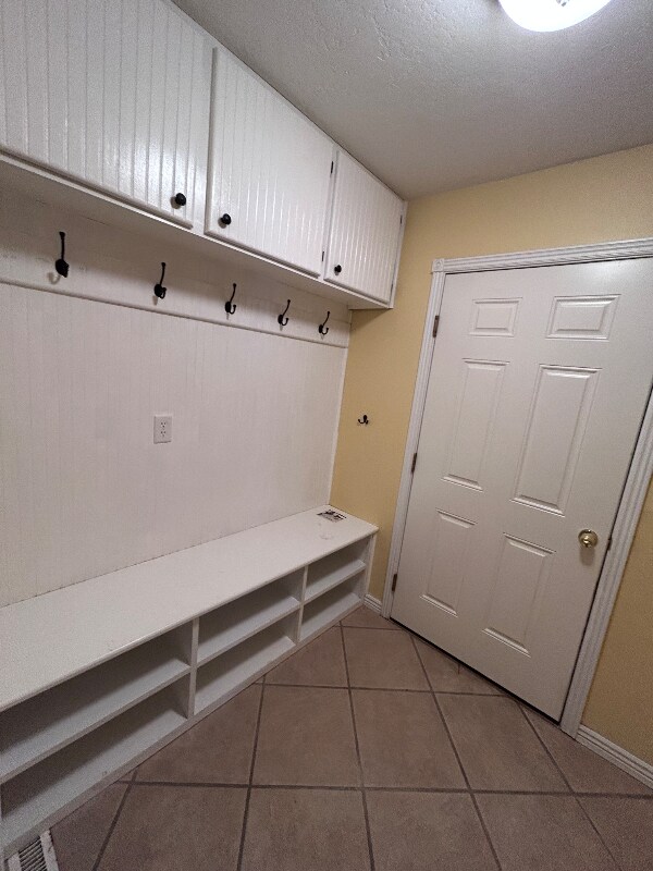 Foto del edificio - 517 Meadowview Ln