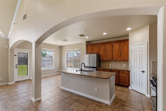 Building Photo - 24822 Dutton Point Dr