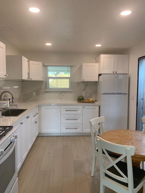 Building Photo - 3266 Clairemont Mesa Blvd