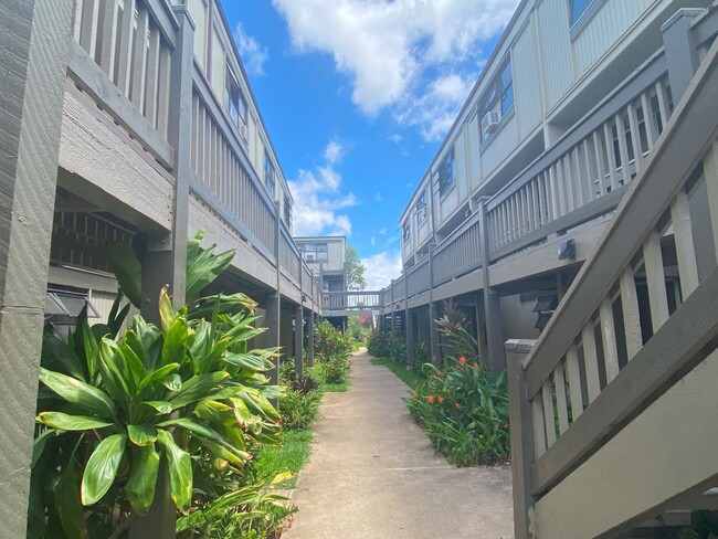 Building Photo - 310 Kamehameha Hwy