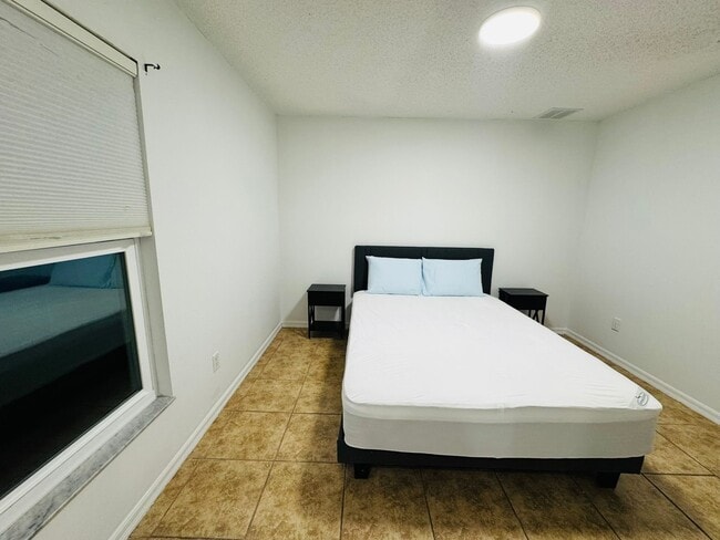 Foto del edificio - 536 Cheshire Way