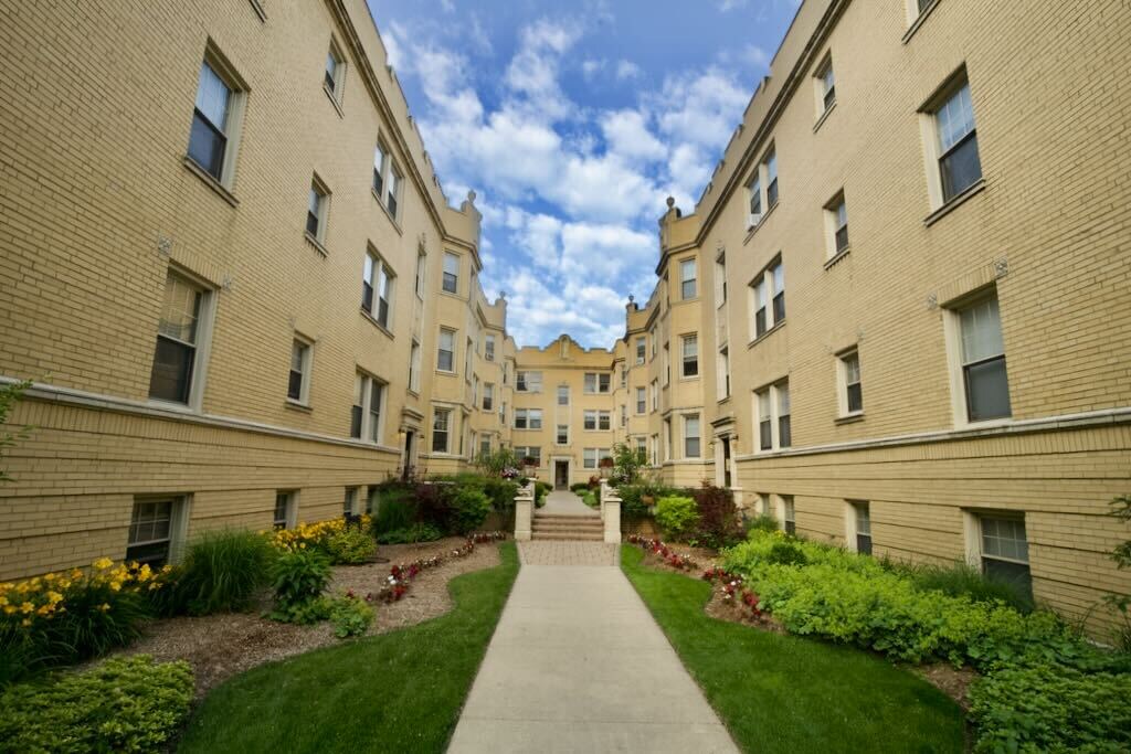 919919 Hinman Ave Unit 1D, Evanston, IL 60202 Condo for Rent in