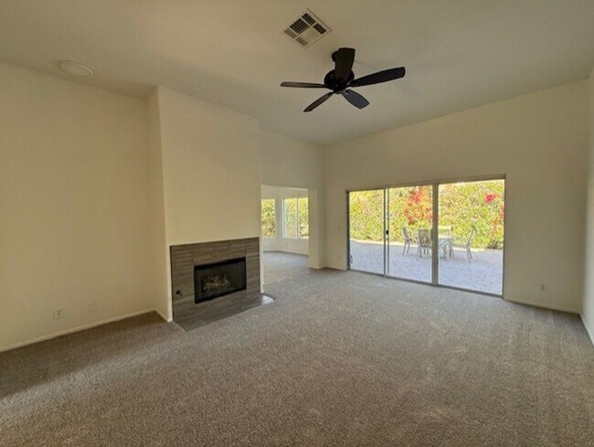 Foto del edificio - Laguna De La Paz