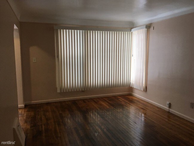 Foto del edificio - 9085 Westwood St