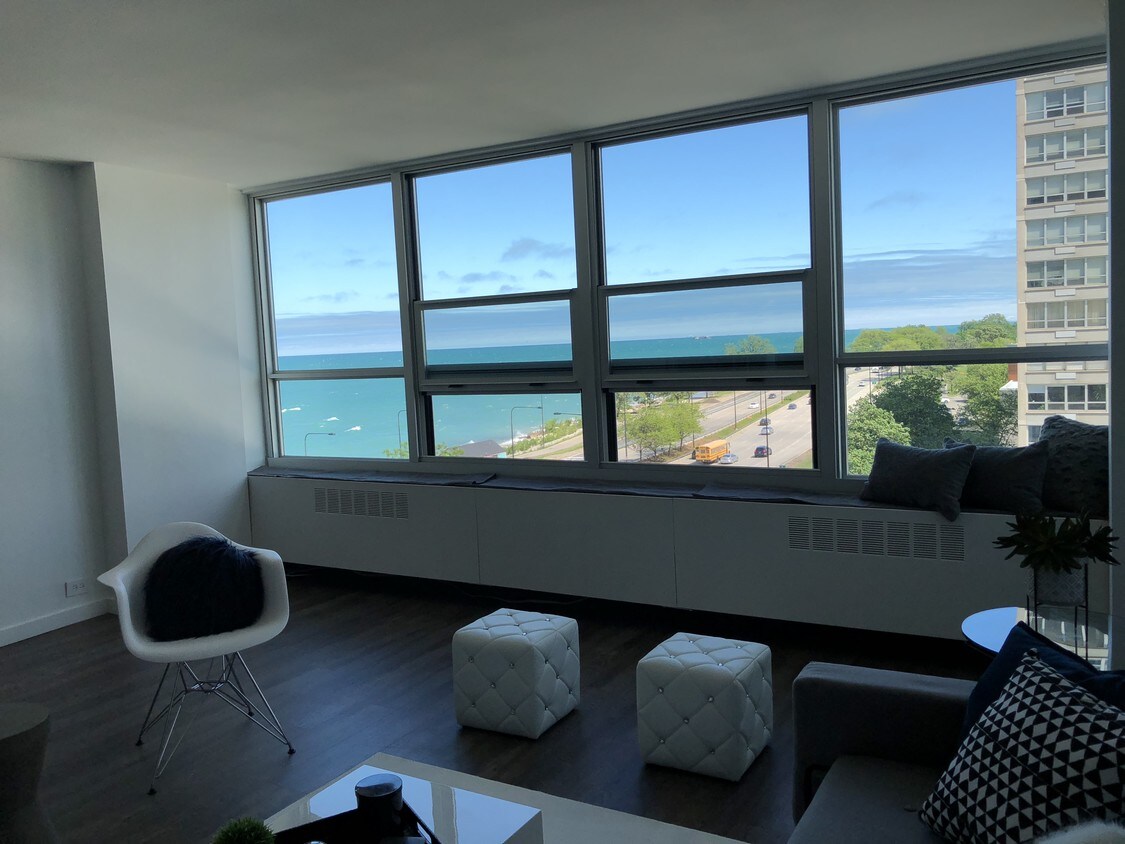 Foto principal - 4800 S Chicago Beach Dr