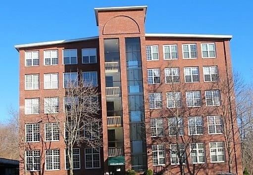 Foto del edificio - 2 School St