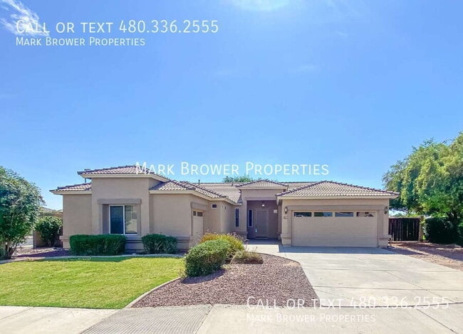Building Photo - 3242 S Moccasin Trail