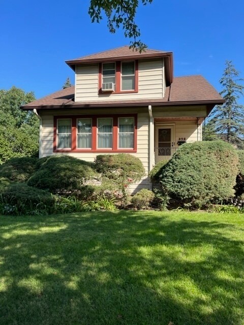 Primary Photo - 375 N Oaklawn Ave