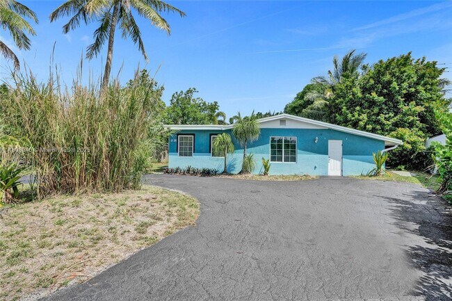Building Photo - 1124 NW 16th St