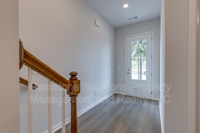 Building Photo - 2095 Tollgate Blvd