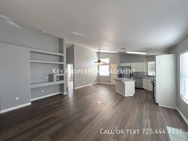 Foto del edificio - ONE STORY 3 BEDROOM HOME IN THE SOUTHWEST ...