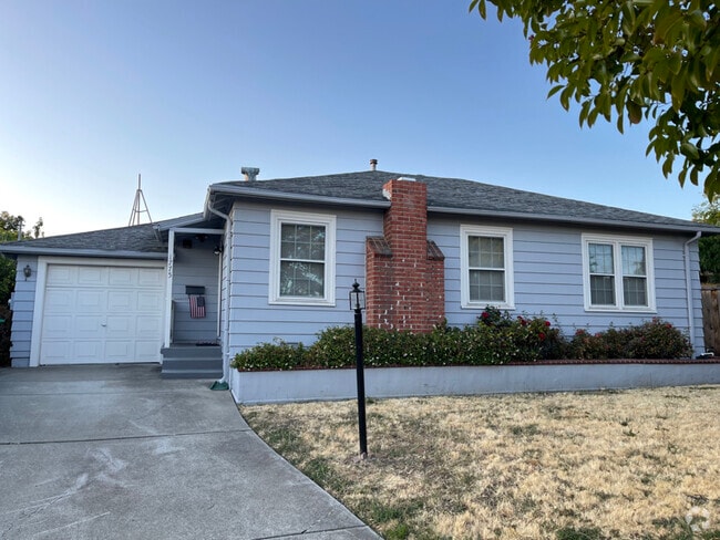 Building Photo - 1775 141st Ave