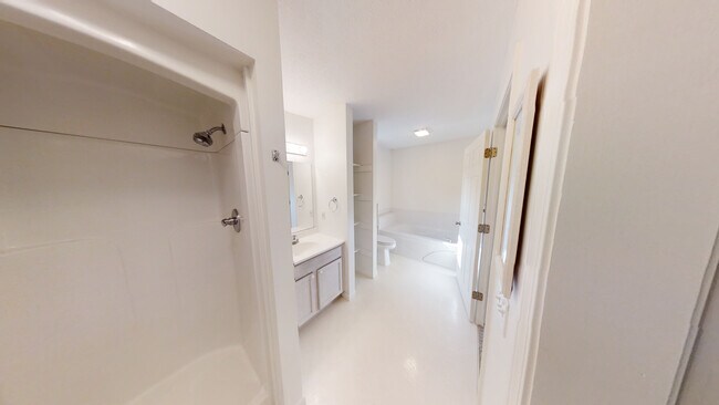 Foto del edificio - 3126 3 Mile Rd N