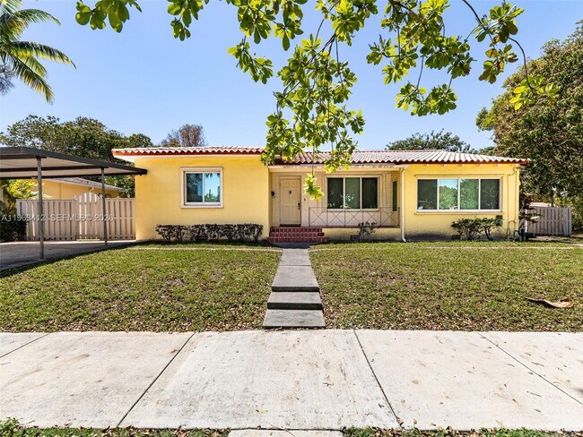 Foto del edificio - 630 SW 25th Rd
