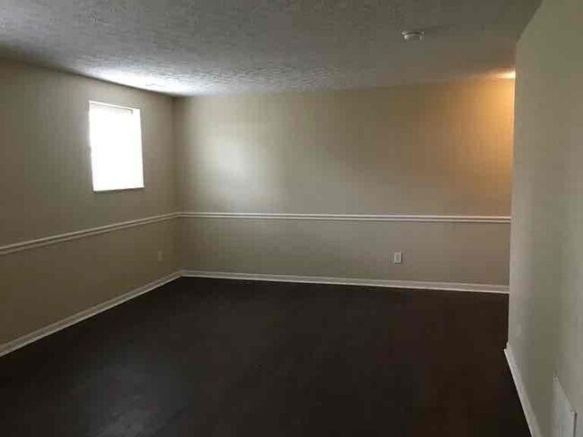 Building Photo - 1326 Trabue Woods Blvd