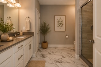 Interior Photo - Cannondale Court