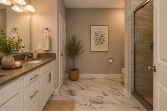Interior Photo - Cannondale Court