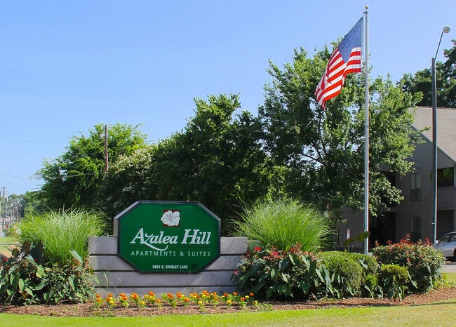 Building Photo - Azalea Hill