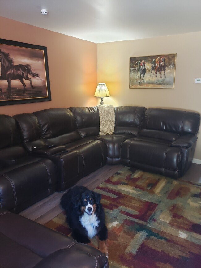 Sala de estar - 10 East State Street