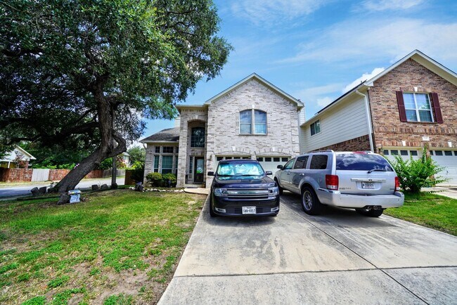 Foto del edificio - Spacious 3-Bedroom Home in Jonas Woods wit...