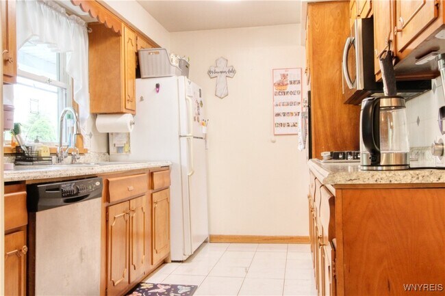 Foto del edificio - 8701 Stahley Rd