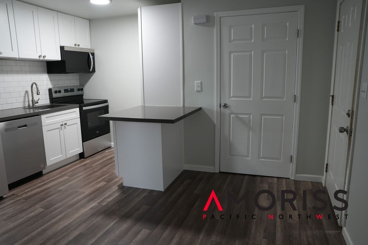 Foto principal - 308 Park Ave