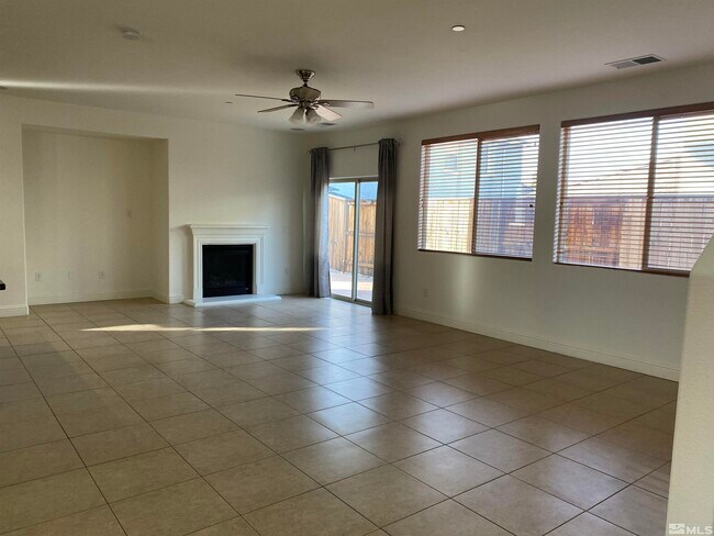 Building Photo - 490 S Sand Crane Cir