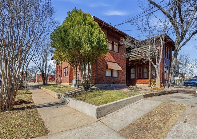 Building Photo - 702 N Bishop Ave