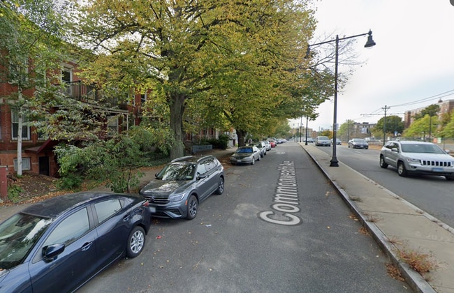 Building Photo - 1516 Commonwealth Ave