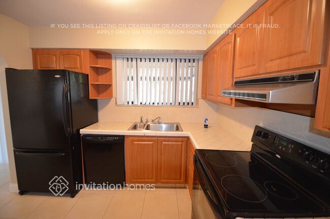 Foto del edificio - 7670 NW 11th Ct