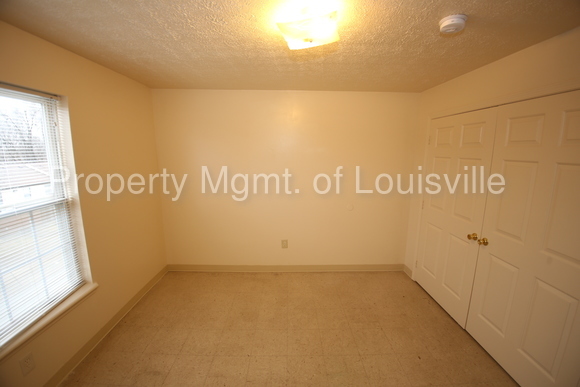 Building Photo - 1902 Ramser Ct