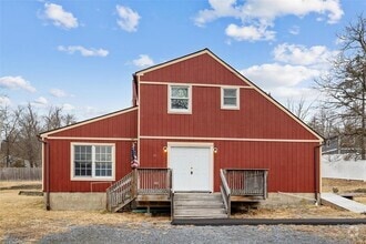 Building Photo - 37 St Georges Ave
