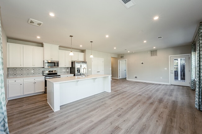 Foto del edificio - 6601 Citory Way