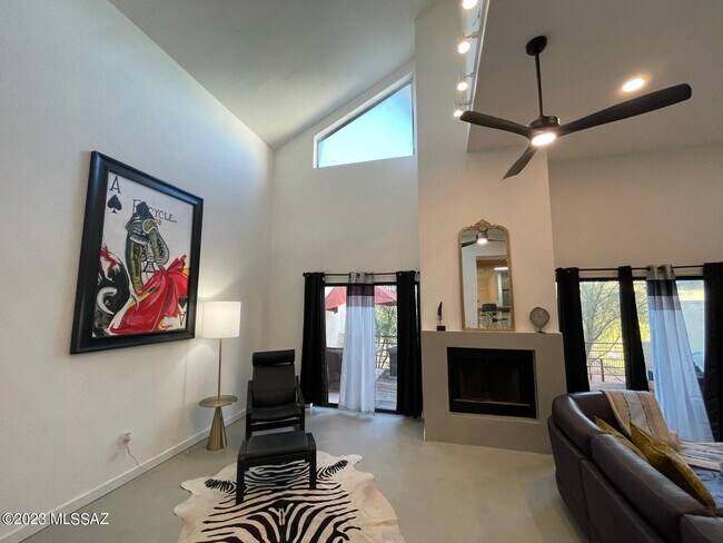 Foto del edificio - 5233 N 1st Ave