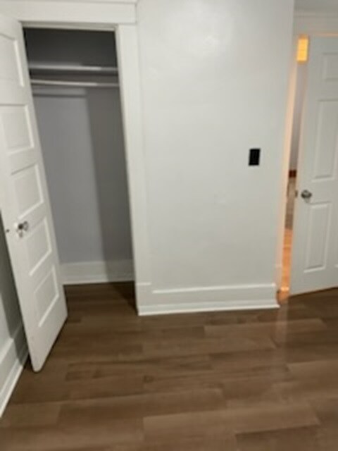 Foto del edificio - 1239 W 5th St