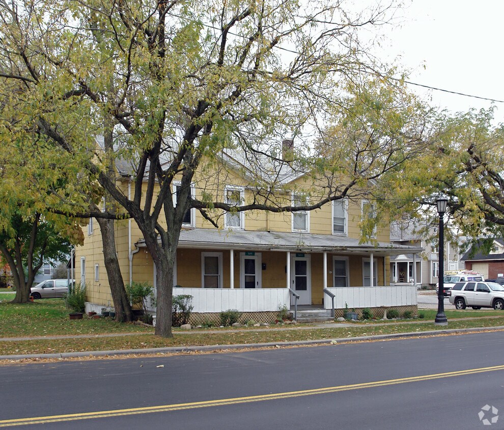 Building Photo - 5691-5693 Liberty Ave